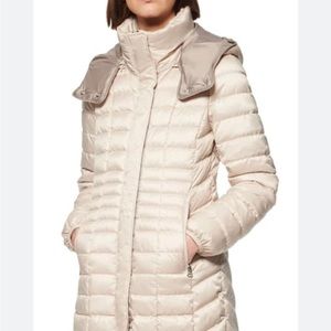 Andrew Marc Marble Packable Hood Puffer coat